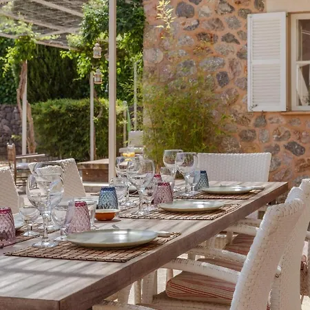 Villa Nou